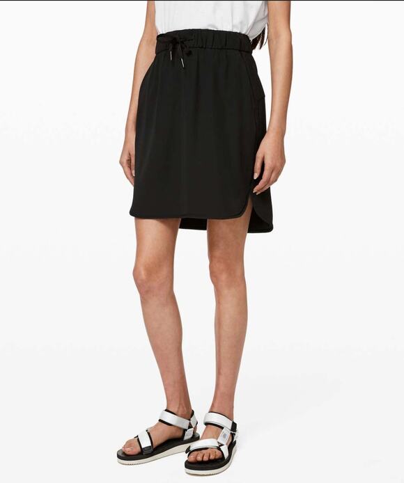 lululemon athletica Dresses & Skirts - Lululemon On The Fly Skirt Woven Swift Golf Black 4 Tennis Prep Stretchy Pockets